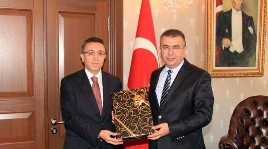 Karaca&rsquo;dan Vali Lekesiz&rsquo;e Veda Ziyareti