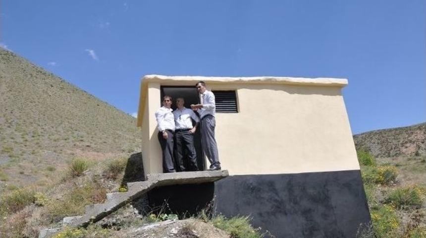 Palu Kaymakamı &Ccedil;i&ccedil;ekli K&ouml;y Gezilerine Devam Ediyor