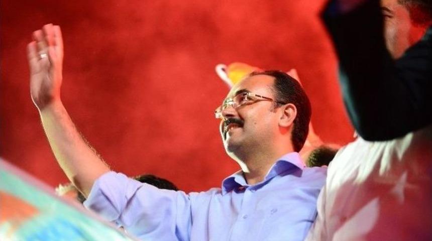 Cahan: &ldquo; Uşak Halkı Ahde Vefa G&ouml;sterdi&rdquo;