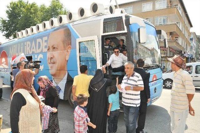 Cumhurbaşkanı Seçilen Erdoğan İçin Keçiören’de Zafer Turu