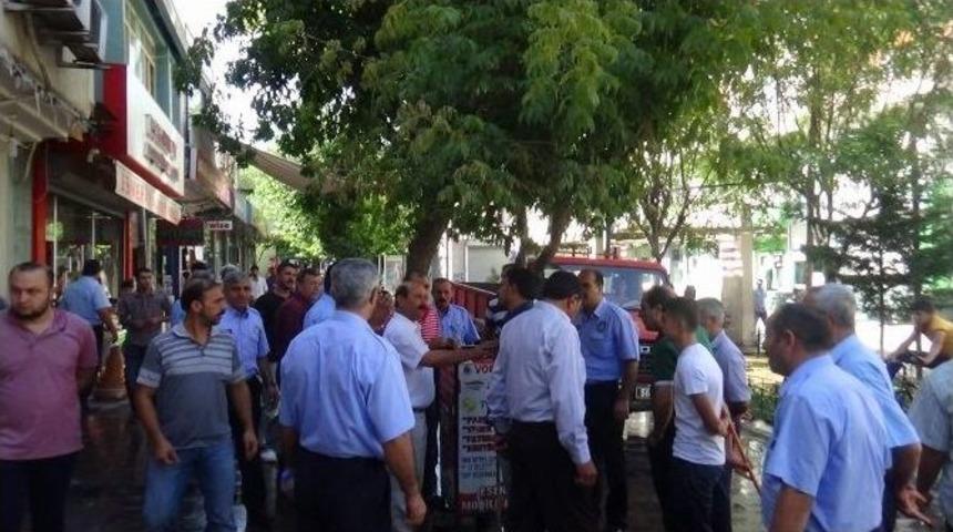 Siirt Belediyesi Kaldırım İşgallerine Savaş A&ccedil;tı