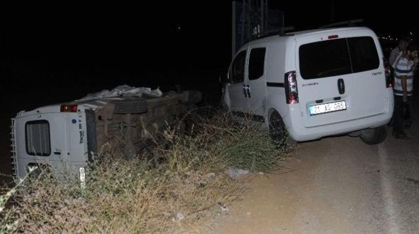 &Ccedil;elikhan&rsquo;da Trafik Kazası: 2 Yaralı