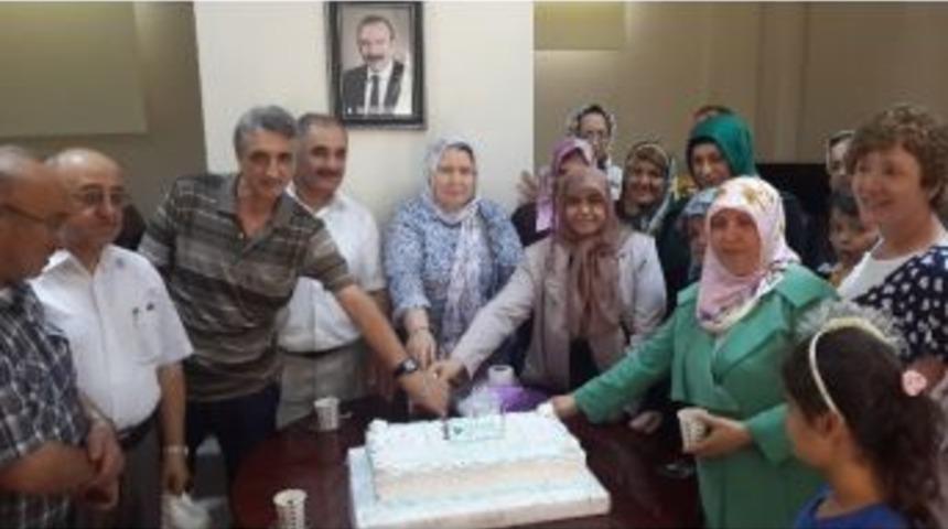 Emekli Evlerinde G&uuml;zel Gelenek