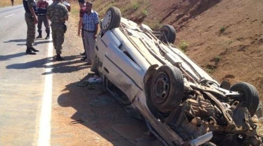 Takla Atan Otomobilde 4 Kişi Yaralandı