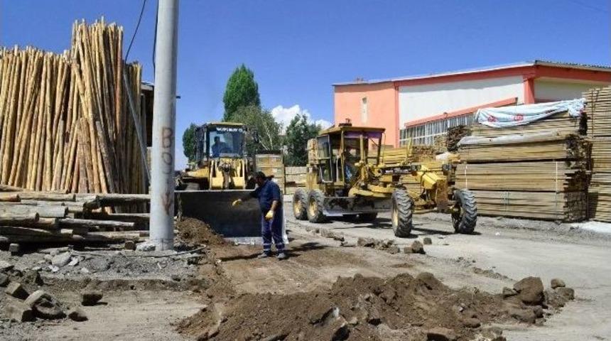 Sanayi Asfaltlanıyor