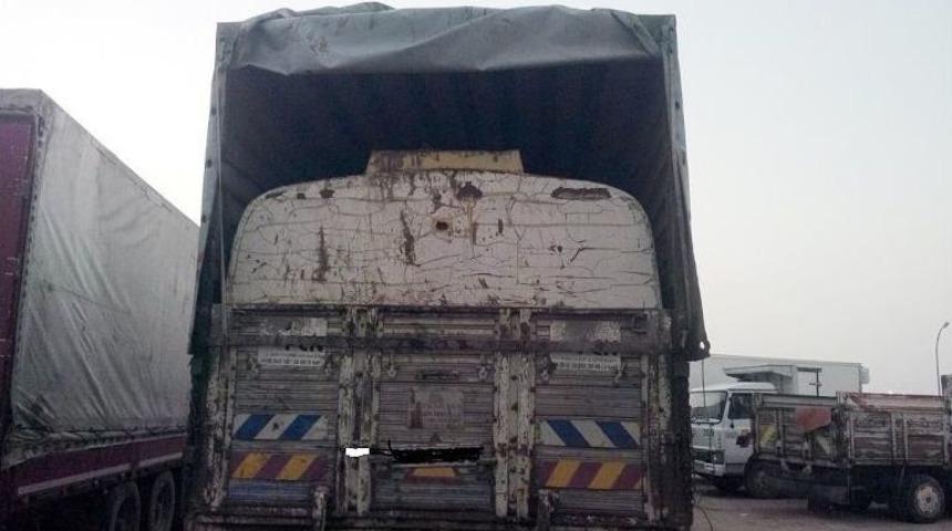 Adana'da Ka&ccedil;ak&ccedil;ılık Operasyonu