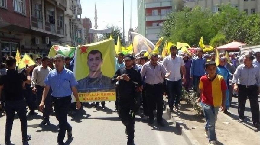 Işid’in Öldürdüğü Pkk’lı Siirt’te Toprağa Verildi