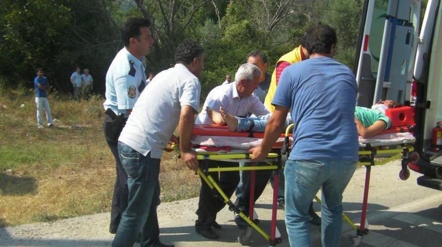 Sakarya'da Trafik Kazası: 5 Yaralı