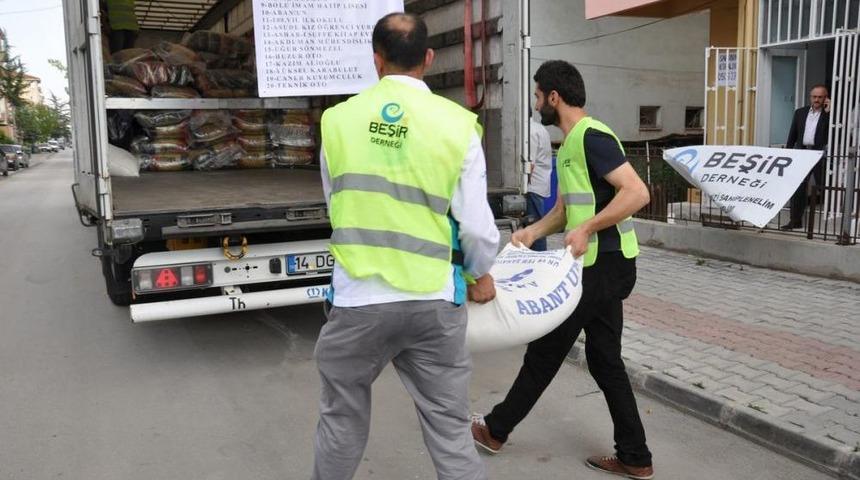 Suriye'ye Yardımlar Devam Ediyor