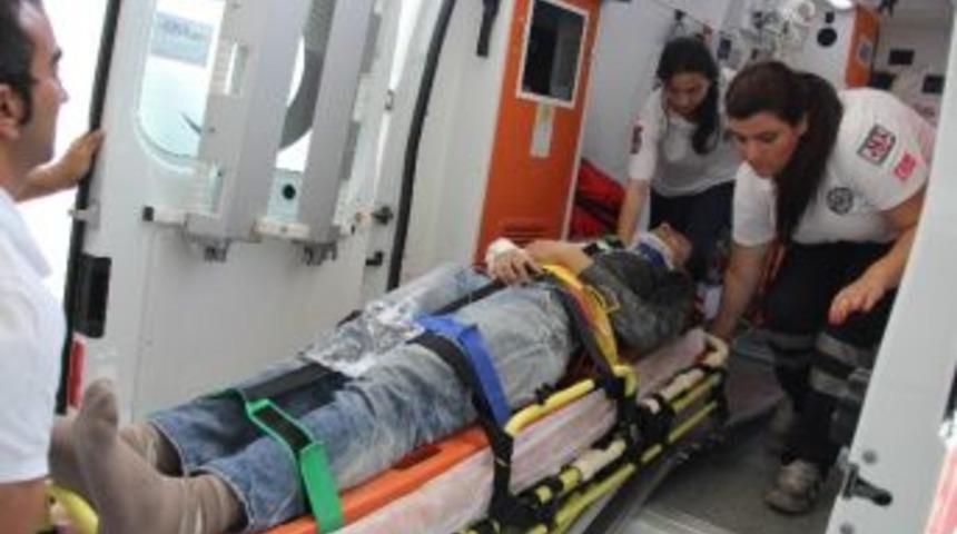 İnşaattan D&uuml;şen İş&ccedil;i Hastanelik Oldu