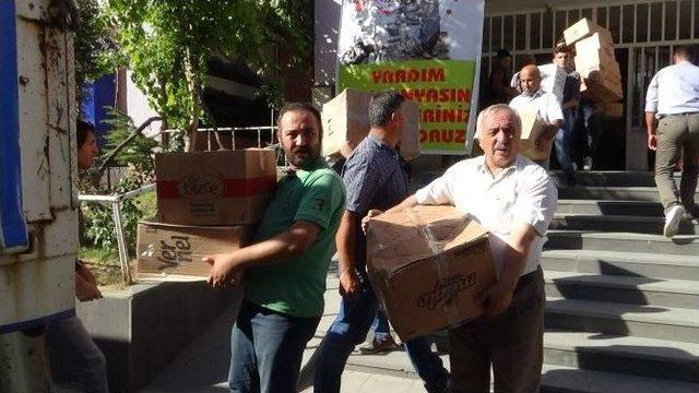 Hakkari’den Rojava’ya Yardım