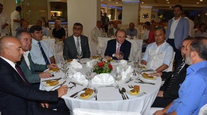 Vali &Ouml;zt&uuml;rk, Aktob Toplantısanda