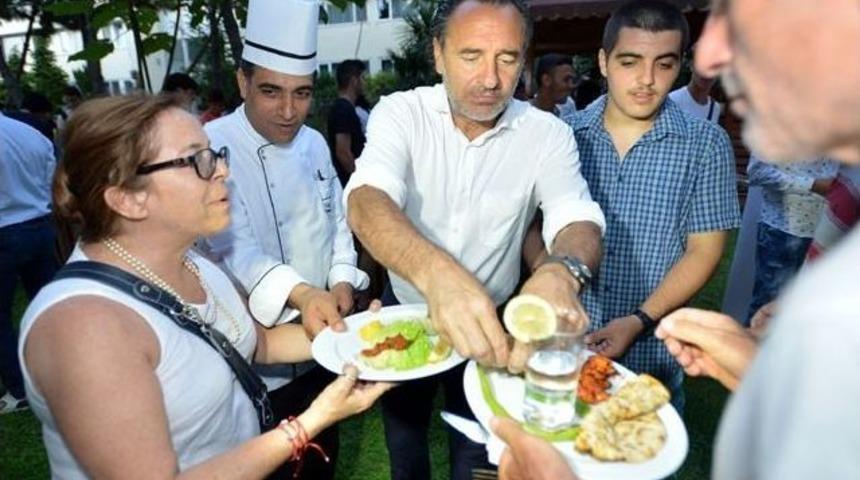 Galatasaray Barbek&uuml; Partisi D&uuml;zenledi