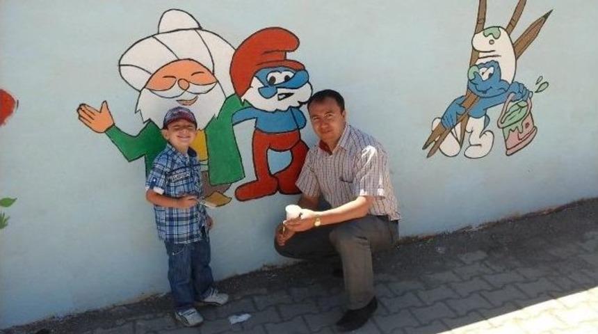 Okullarda &Ouml;ğrencileri &Ccedil;izgi Film Kahramanları Karşılayacak