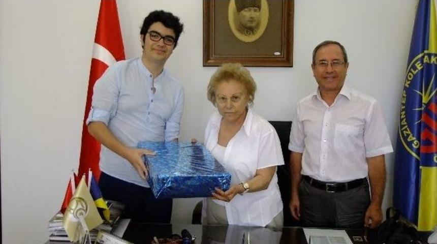 Gkv &Ouml;zel Ortaokulu 2014 Teog Sınavında Yine Birinci