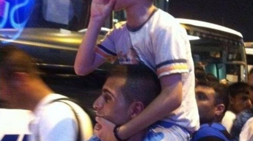 Aşkale Askerlerini Uğurladı