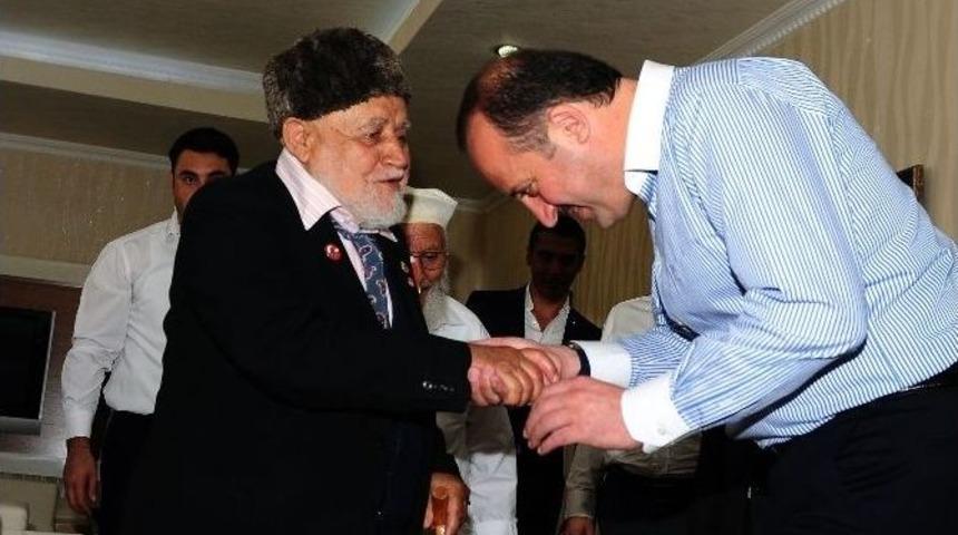 Gazilerden Akg&uuml;l&rsquo;e Teşekk&uuml;r Ziyareti