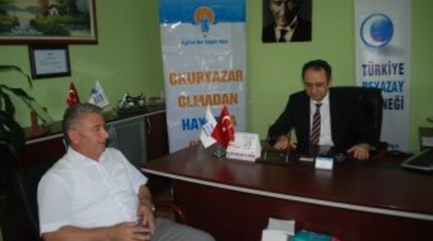 &Ccedil;erkezk&ouml;y Kaymakamı Kubilay&rsquo;dan Beyaz Ay Derneği&rsquo;ne Ziyaret