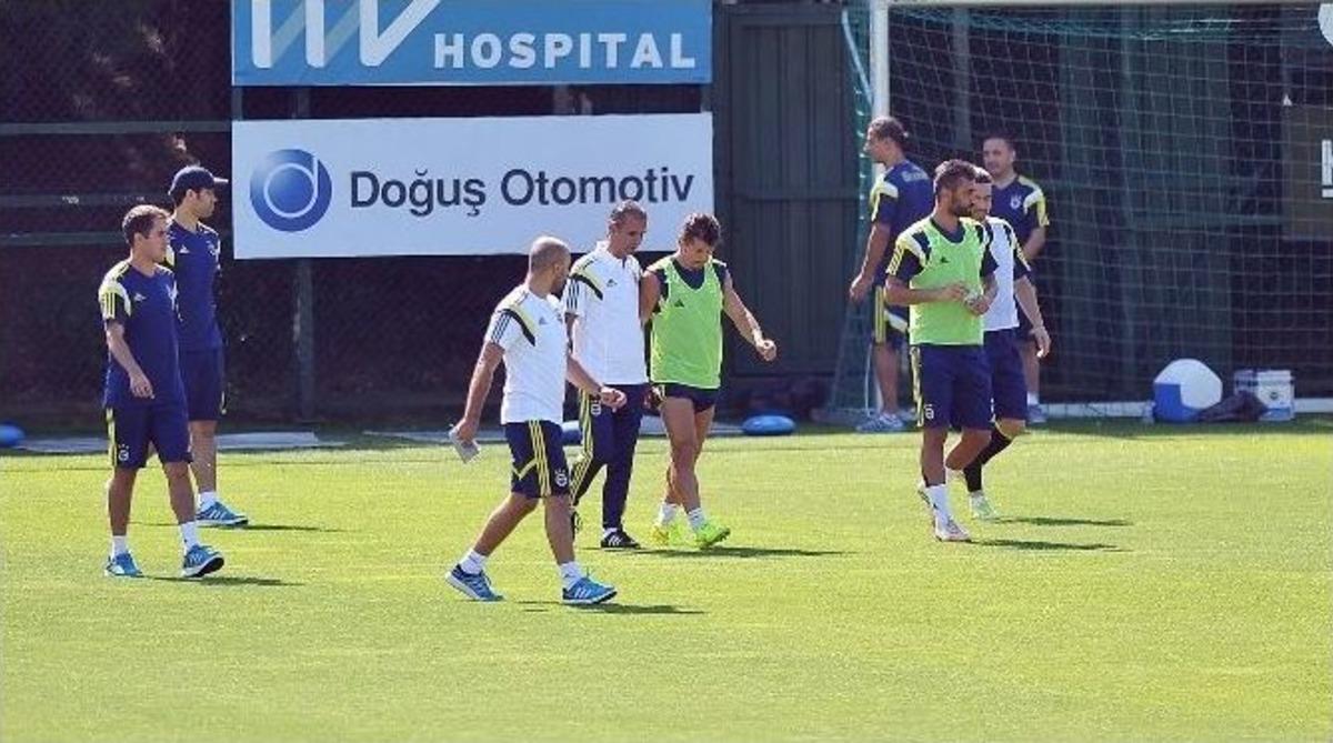 Fenerbah&ccedil;e Yeni Sezon Hazırlıklarını S&uuml;rd&uuml;r&uuml;yor