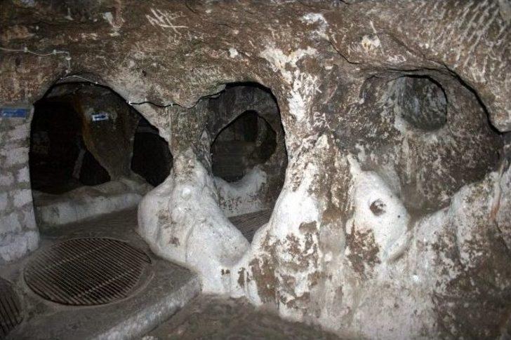 Kapadokya’nın Altı Yer Altı Şehirleri İle Kaplı G2