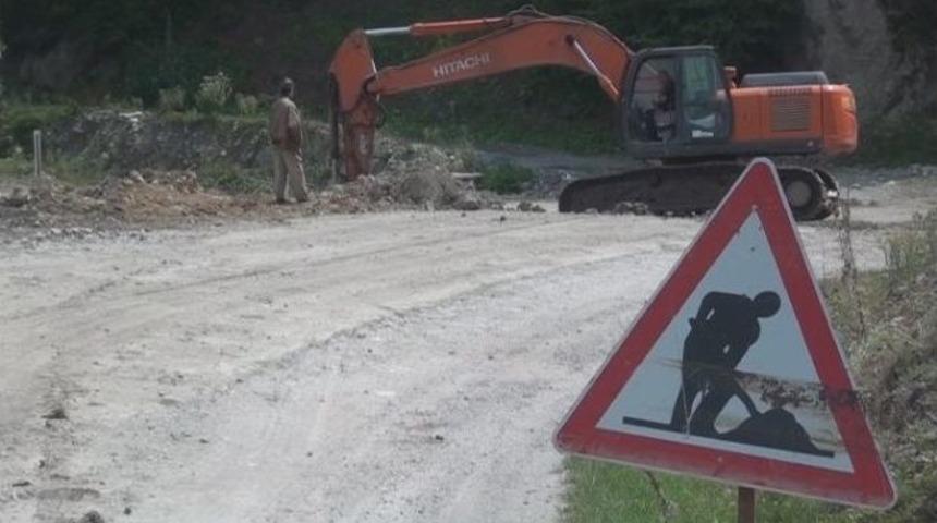 Düzce’de Sele Kapılan Köprüler Elden Geçiyor