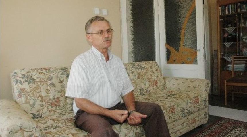 (&ouml;zel Haber) Şanlıurfa&rsquo;da &Ouml;ld&uuml;r&uuml;len Engin &Ouml;ks&uuml;z&rsquo;&uuml;n Babası: &ldquo;oğlum Para İ&ccedil;in &Ouml;ld&uuml;r&uuml;lmedi&rdquo;