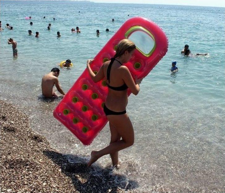 Sıcaklığın Artacağı Uyarısı Sahilleri Doldurdu G3