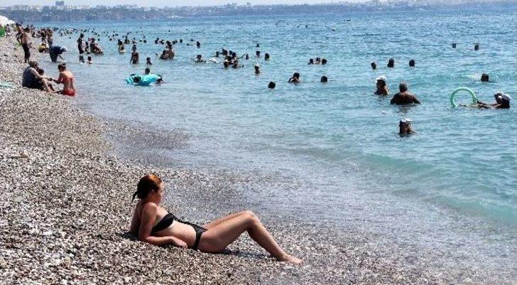 Sıcaklığın Artacağı Uyarısı Sahilleri Doldurdu G5