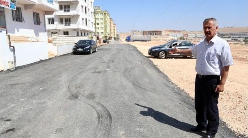 Şehitkamil Belediyesi Asfaltsız Yol Bırakmıyor