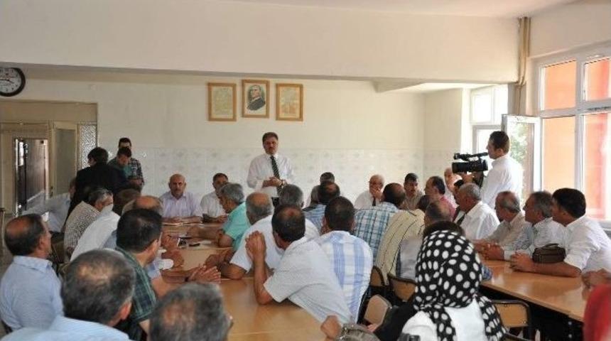 Malatya B&uuml;y&uuml;kşehir Belediye Başkanı Ahmet &Ccedil;akır, Arguvan&rsquo;ı Ziyaret Etti