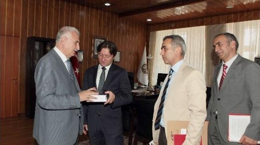 Yurtdışı T&uuml;rkler Ve Akraba Topluluklar Başkanlığı&rsquo;ndan Atat&uuml;rk &Uuml;niversitesi&rsquo;ne Ziyaret