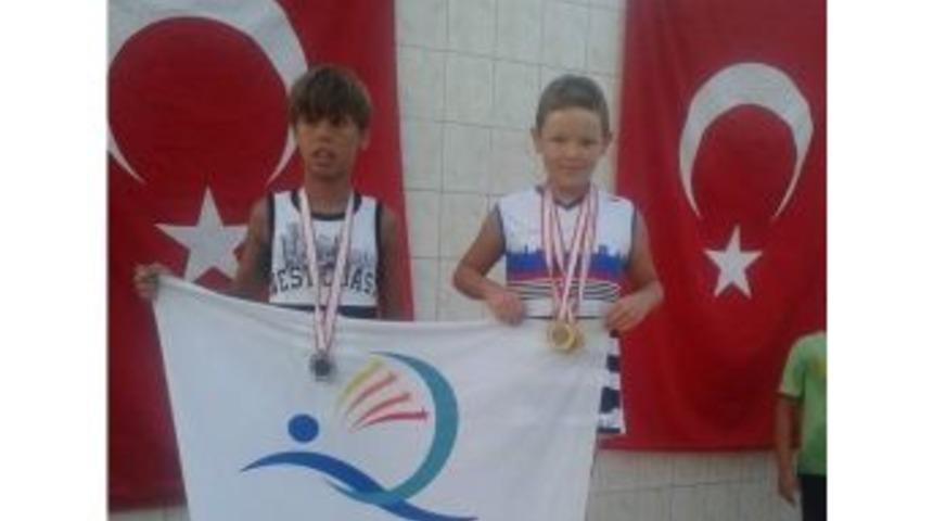 Berktuğ Ve Efe Finalde Kula&ccedil; Atacak