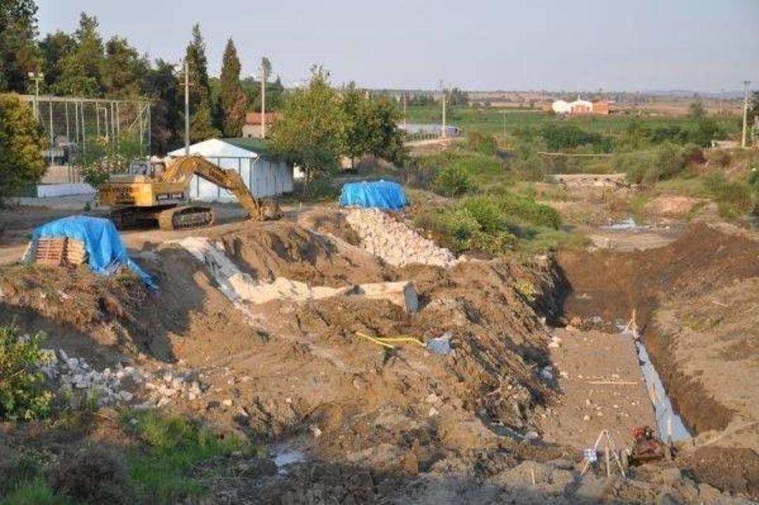 Hoşap &Ccedil;ayı Islah &Ccedil;alışmaları Başlıyor