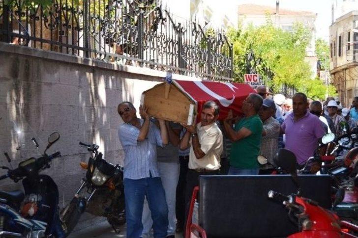 Ayvalık’ın Eski Belediye Başkanı Toprağa Verildi G2