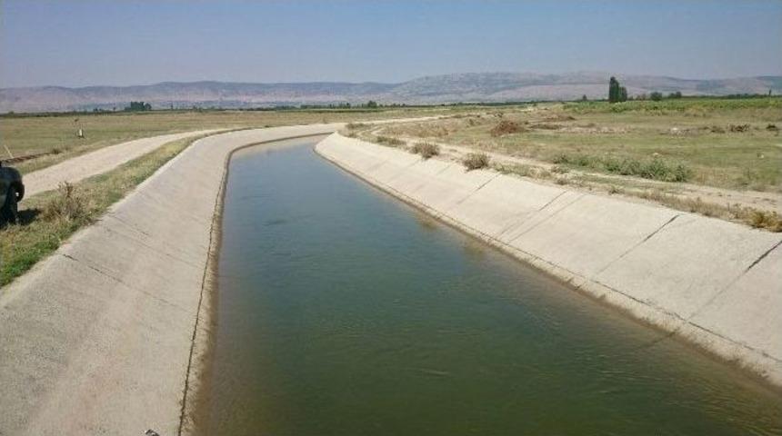 Su Kanalına Giren 7 Yaşındaki &Ccedil;ocuk Boğularak Hayatını Kaybetti