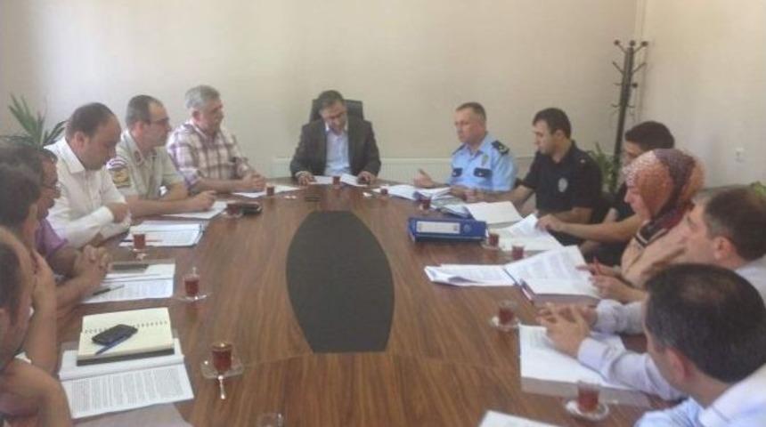 Boz&uuml;y&uuml;k&rsquo;te İl&ccedil;e Spor G&uuml;venlik Kurulu Toplantısı Yapıldı