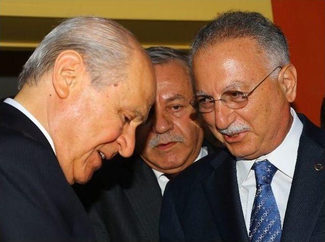 Bahçeli’den “istifa” Yorumu