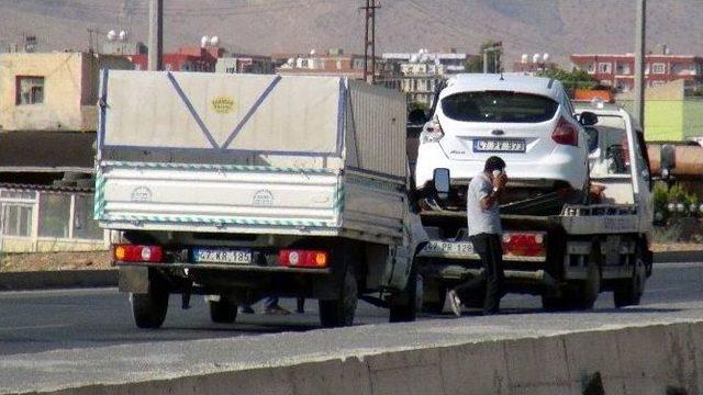 Kızıltepede Trafik Kazası: 2 Yaralı