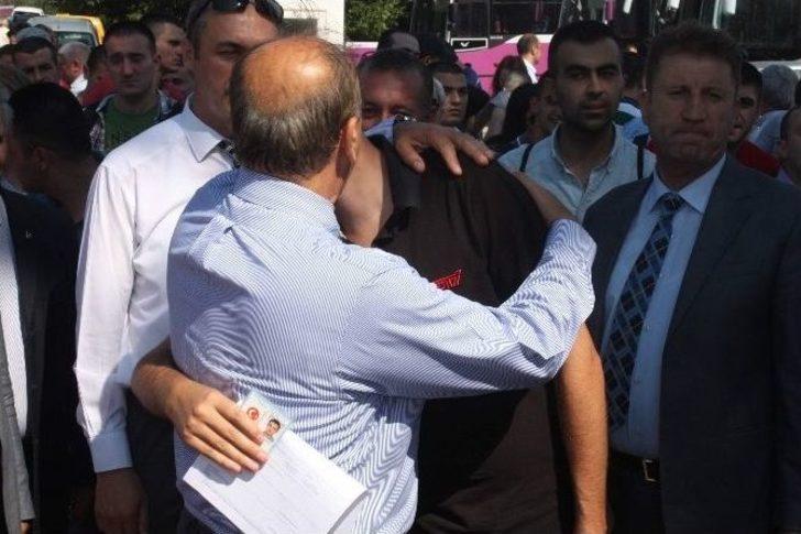 Oktay Vural, Oğlunu Askeri Birliğe Teslim Etti G5