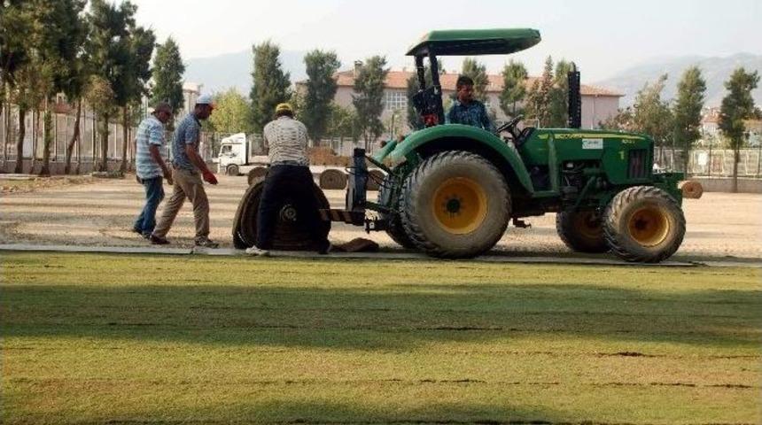 Y&ouml;r&uuml;k Ali Efe Tesislerine &Ccedil;imler Seriliyor