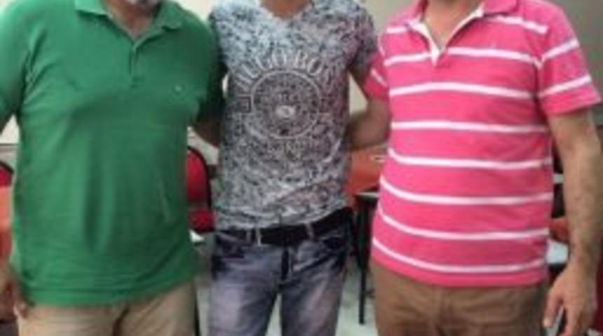 &Ouml;mer Avcu, Aydınspor&rsquo;da Kaldı