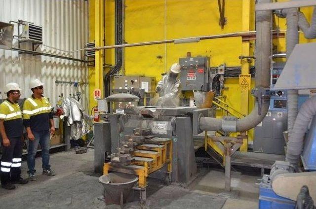 Vali Akdemir Altın Madenini Gezdi 2