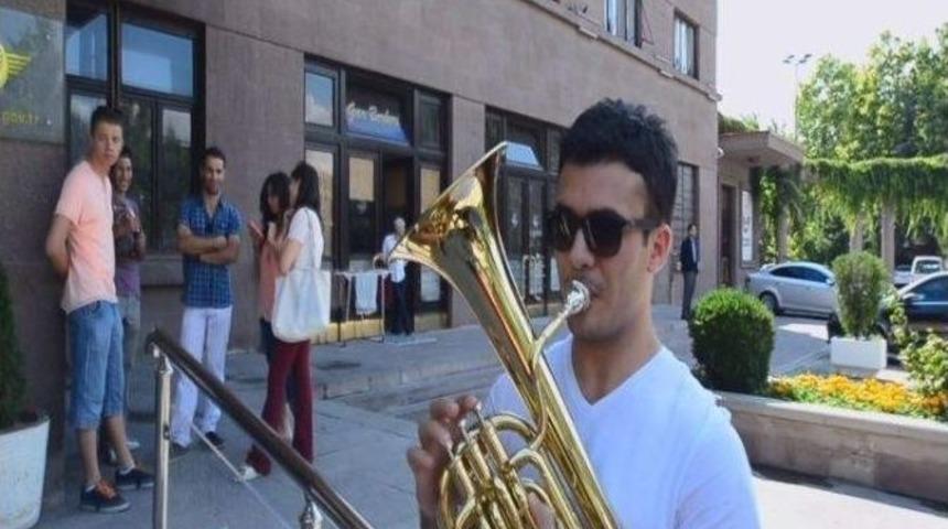 (&ouml;zel Haber) Hava Kuvvetleri&rsquo;nden Ankara Garında Ansızın İzmir Marşı S&uuml;rprizi