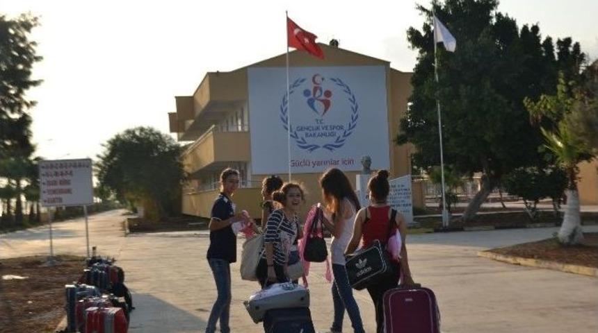 T&uuml;rkiye&rsquo;nin Gen&ccedil;leri Kapızlı&rsquo;da Buluştu