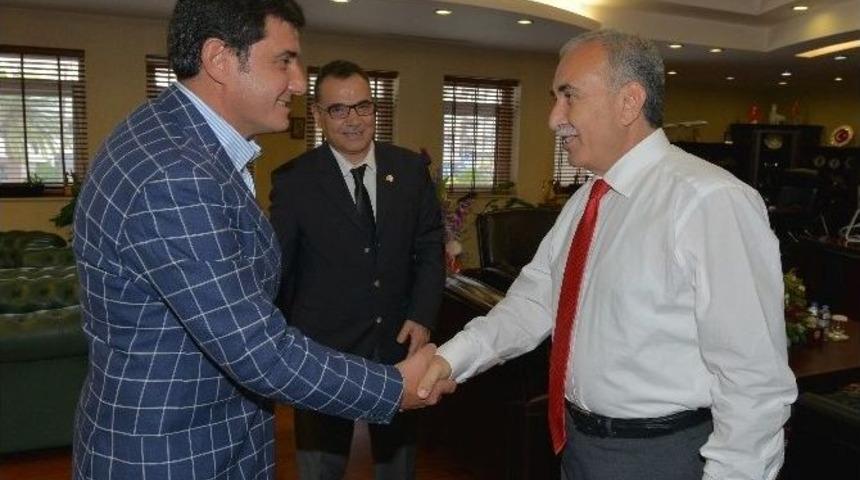 Misis Arkeoloji Kazıları Destekleme Derneği&rsquo;nden Vali B&uuml;y&uuml;k&rsquo;e Ziyaret