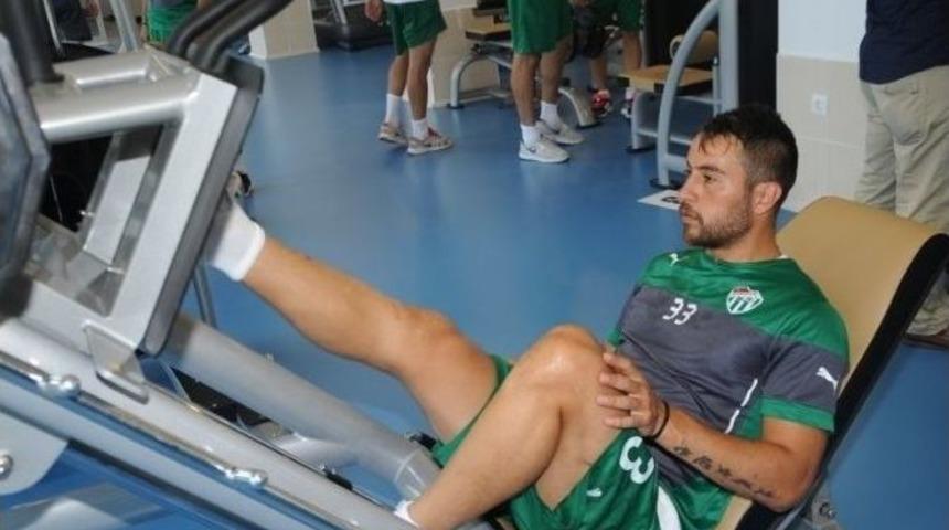 Bursaspor, Trabzon&rsquo;da G&uuml;&ccedil; Depoladı