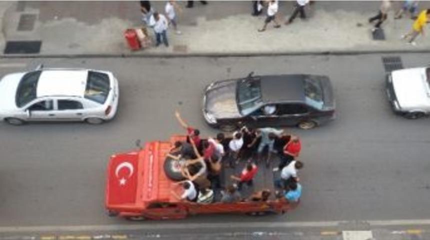 Kamyonet Kasasında 18 Gen&ccedil;