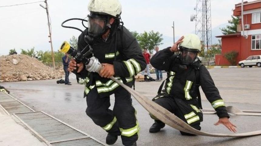 Denizli&rsquo;de İtfaiye Ekipleri Eğitimden Ge&ccedil;irildi