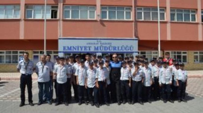 Emniyet&rsquo;ten "kardeşiz" Projesi