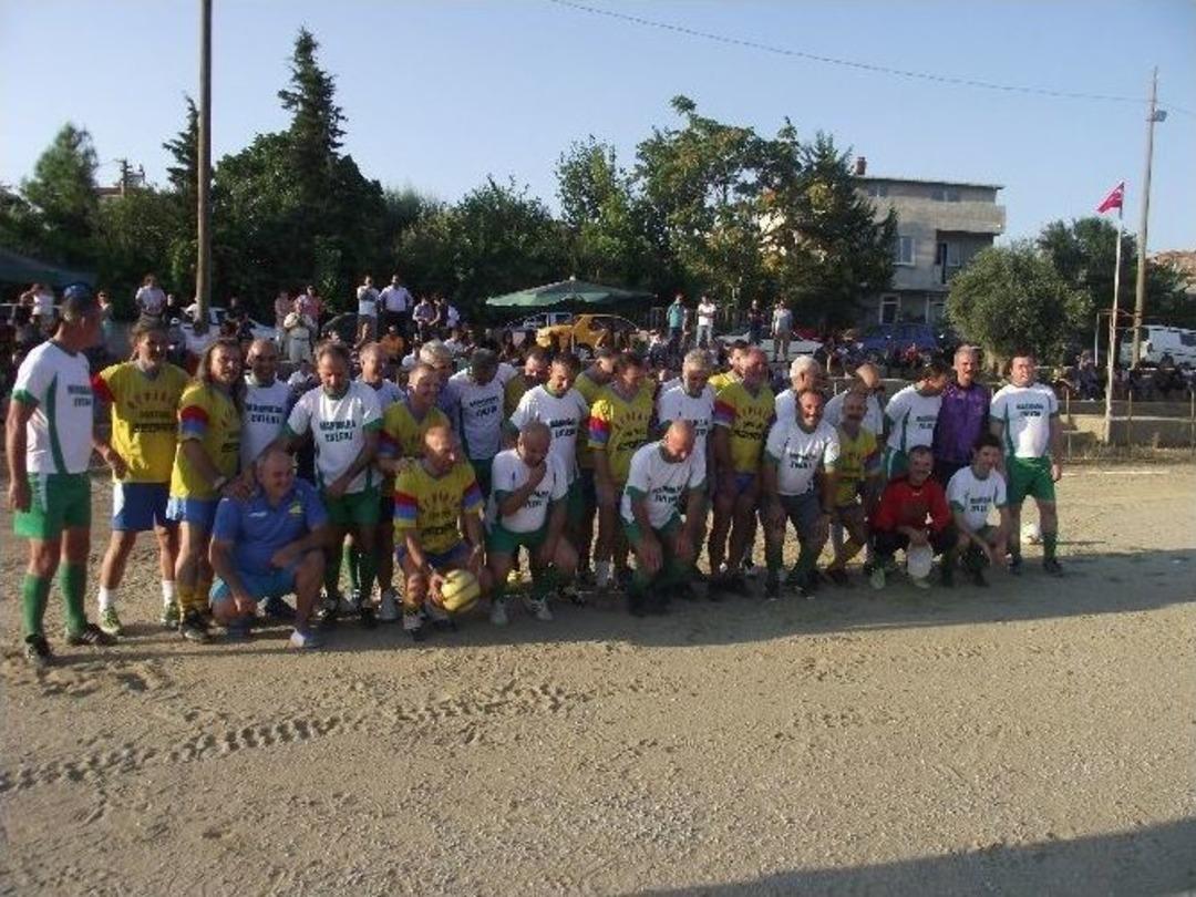 G&ouml;k&ccedil;eada&rsquo;da T&uuml;rk-yunan Dostluk Ma&ccedil;ı